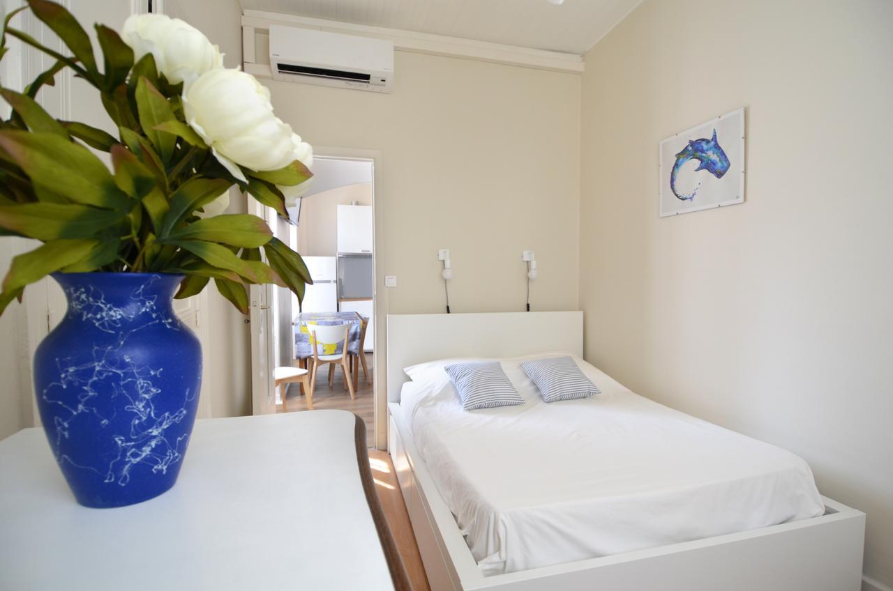 Superbe Appartement 5 Personnes Plein Coeur Centre-Ville Quartier Du Port De نيس المظهر الخارجي الصورة
